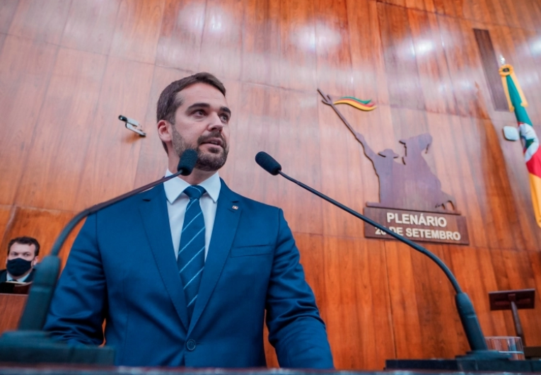 Eduardo Leite está com covid e já é 4º governador infectado em 2022