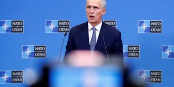 Otan oferece negociações com Rússia para evitar risco de conflito