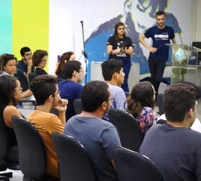Jovens das redes pública e privada de ensino de Petrópolis-RJ se encontrarão em programa de inovação que visa contribuir com a reconstrução da cidade