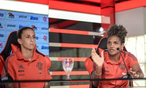 Com meia da Seleção, Flamengo apresenta equipe feminina para 2022